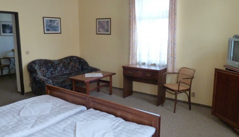 Pension - Restaurant  HOLIDAY Mariánské Lázně